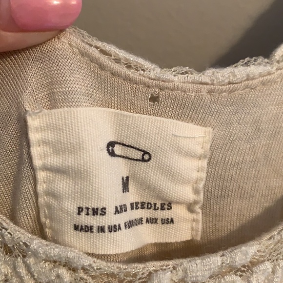 Pins & Needles White Lace Tank - Medium - Picture 6 of 7